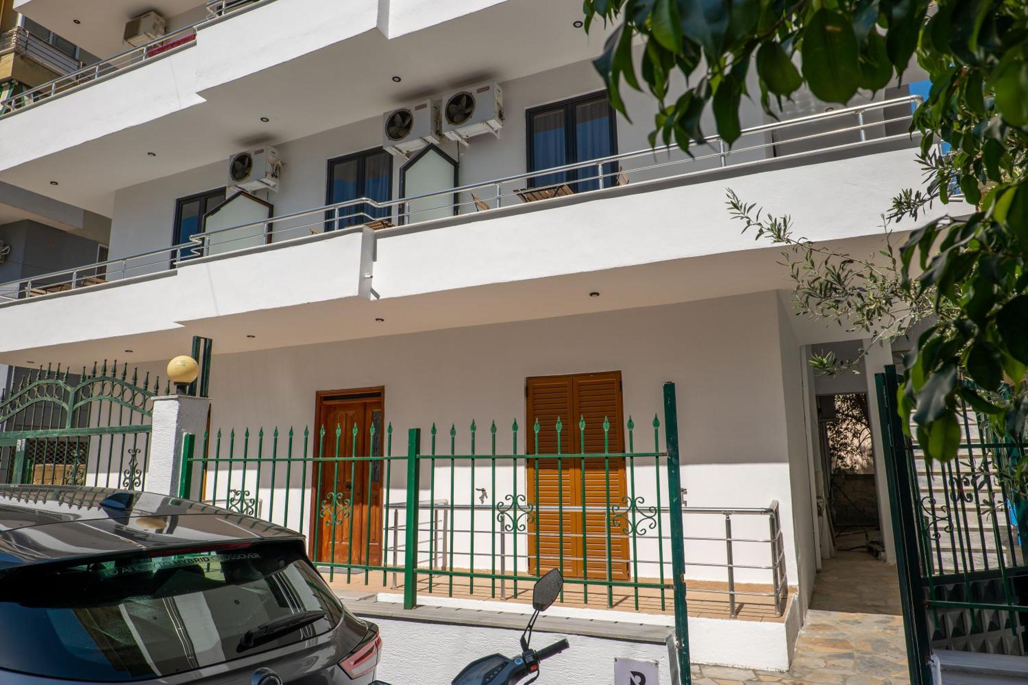 Meraki Hotel Sarandë Esterno foto
