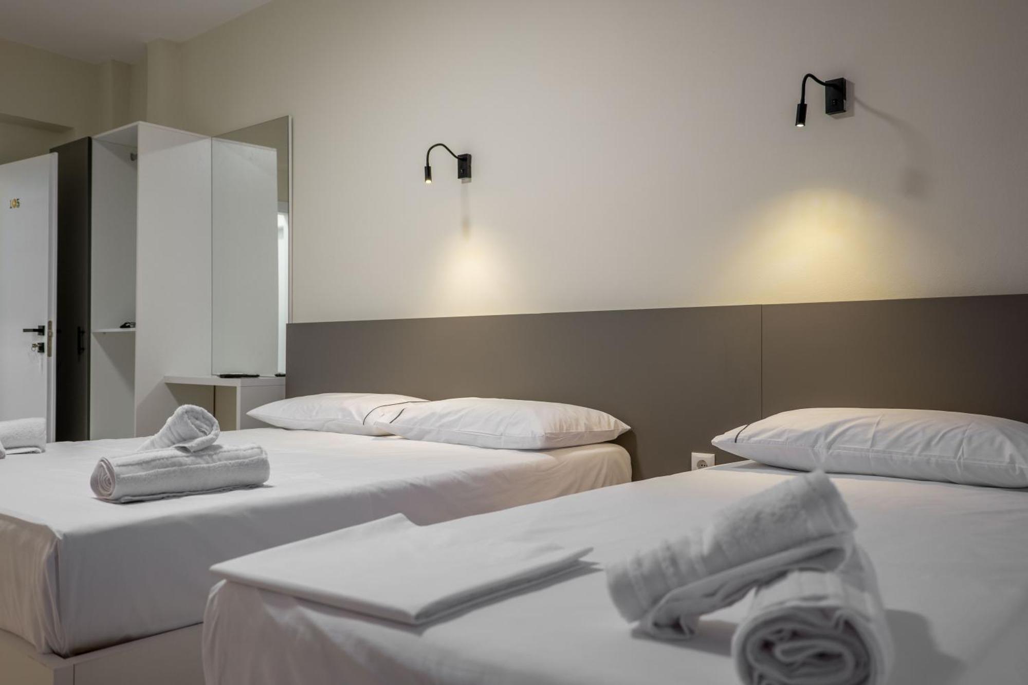 Meraki Hotel Sarandë Esterno foto