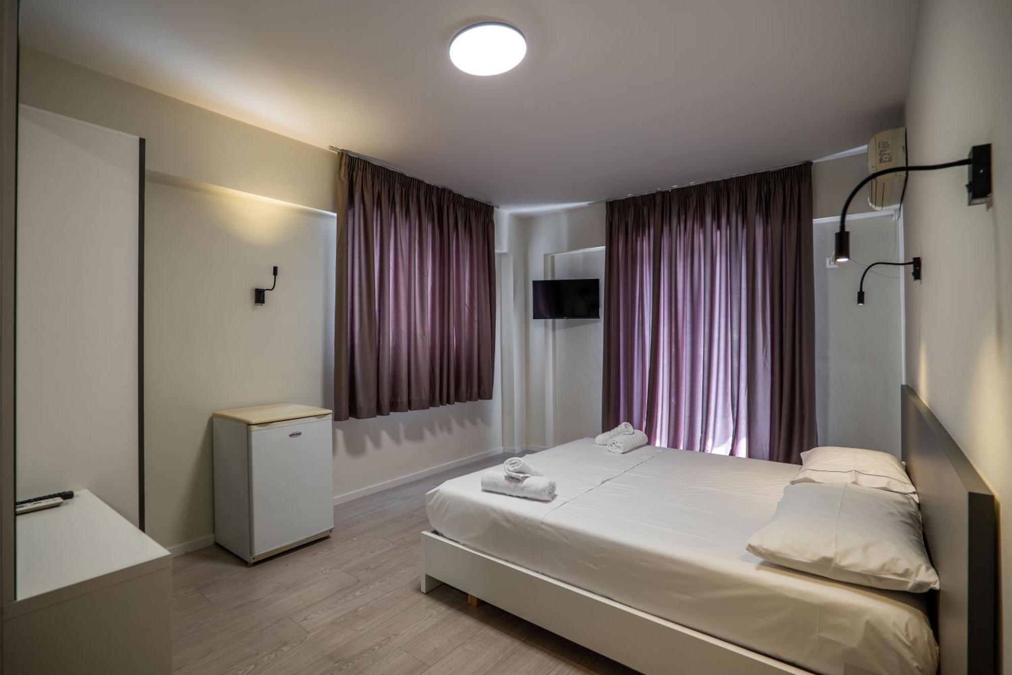 Meraki Hotel Sarandë Esterno foto